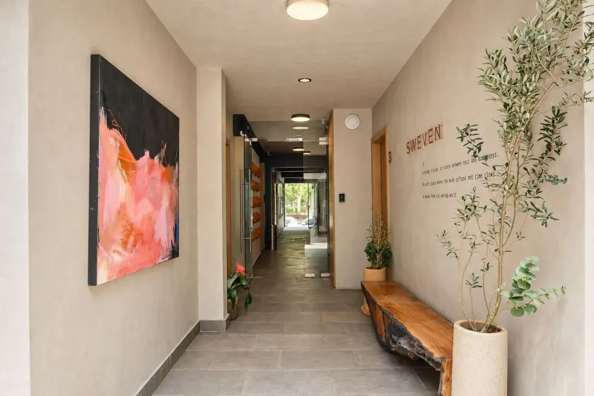Sweven Hotel Boutique - Image 1