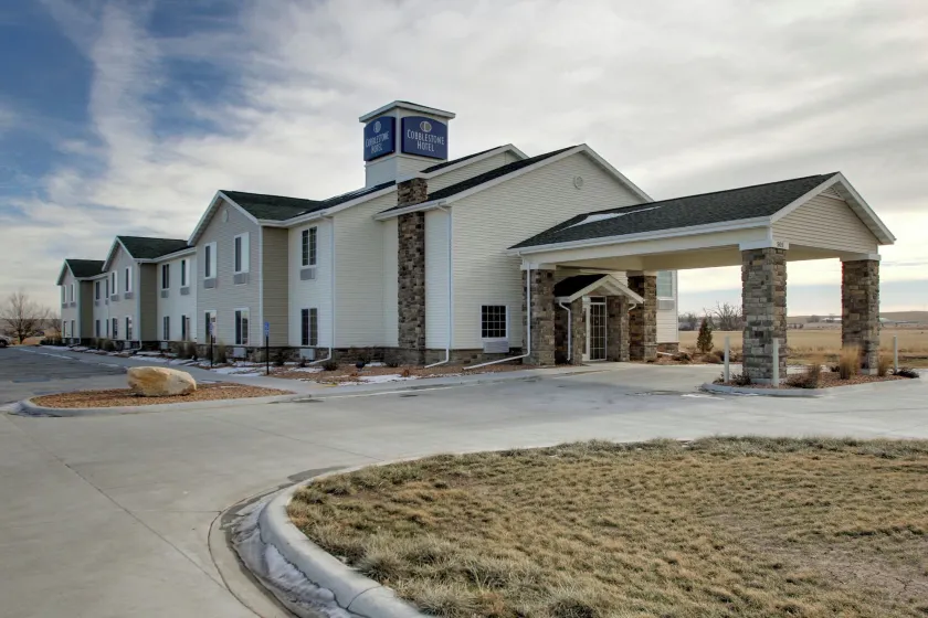 Cobblestone Hotel - Wayne - Image 1