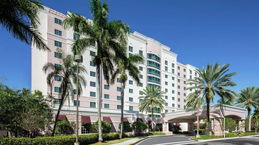 DoubleTree by Hilton Sunrise - Sawgrass Mills - Image 1