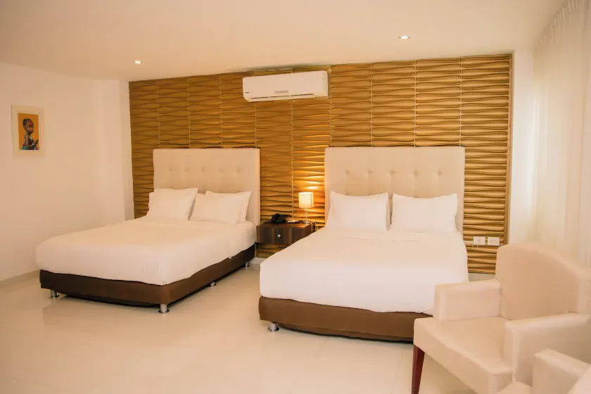 Hotel Parque Del Sol - Image 1