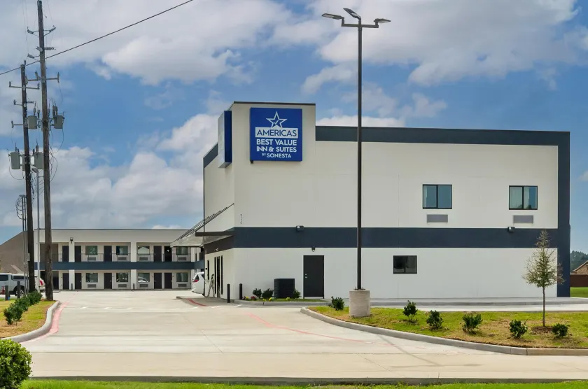 Americas Best Value Inn & Suites Tomball Grand Parkway - Image 1