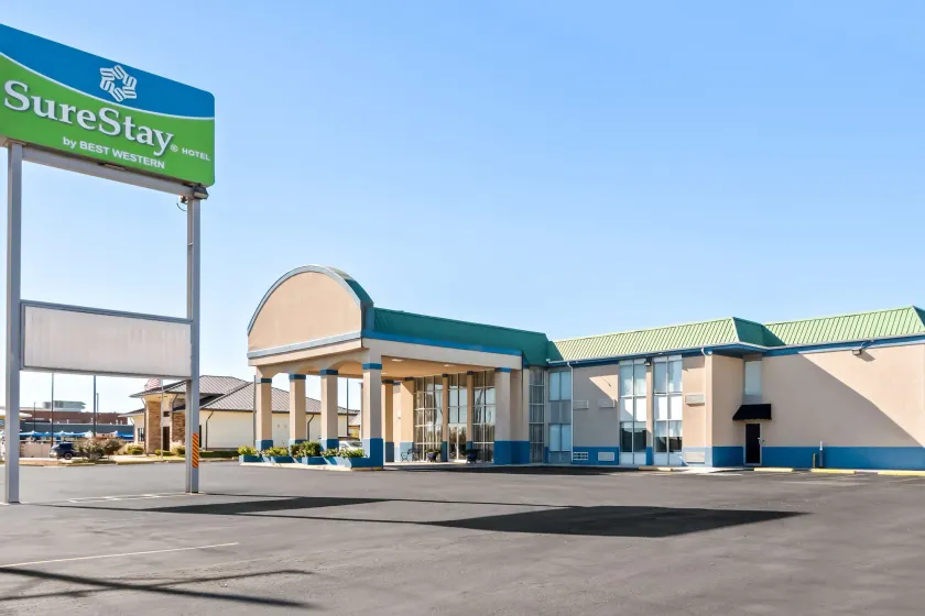 SureStay Hotel by Best Western Duncan - Image 1