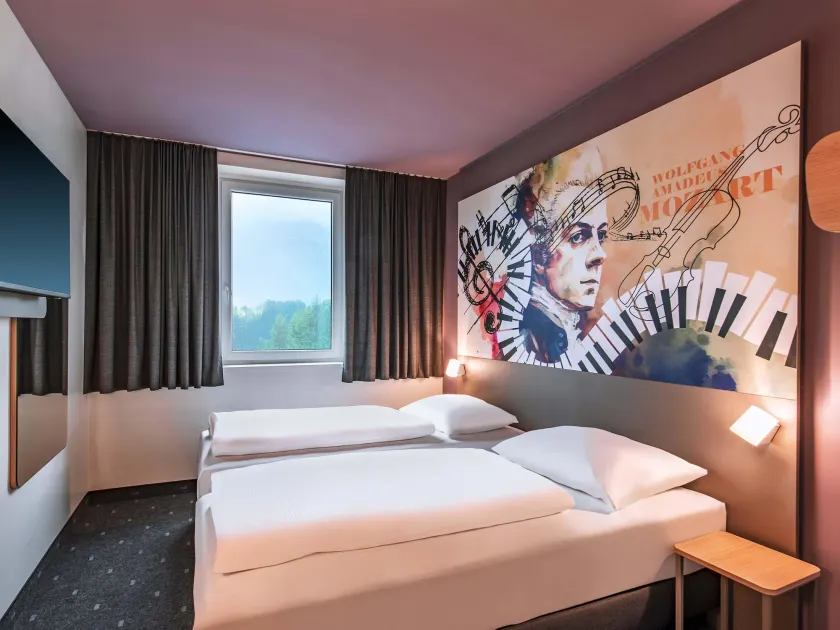 B&B HOTEL Salzburg-Süd - Image 1