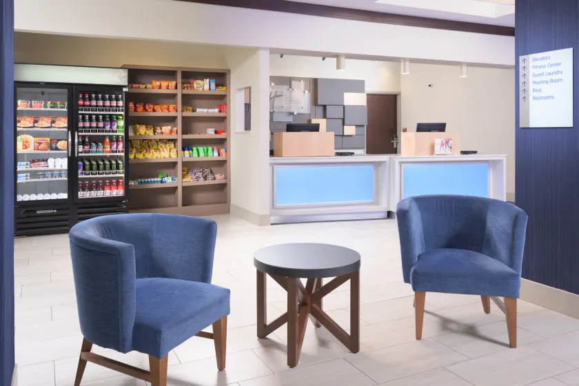 Holiday Inn Express Hotel & Suites Chattanooga Downtown by IHG - Hall