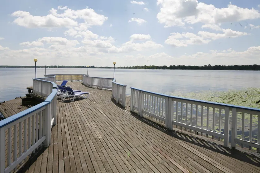 Hotel 500 Premium - Image 1