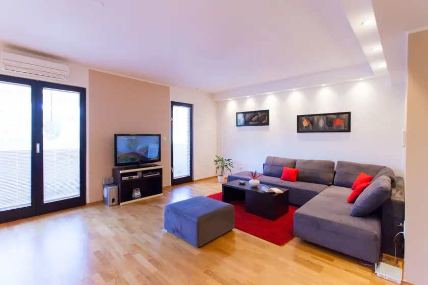 Urban Premium Apartments - Image 1