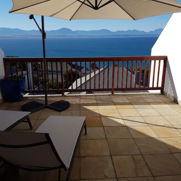 Aquamarine Guest House - Image 1