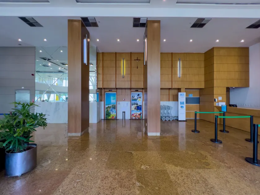 Praiamar Express Hotel - Recepción