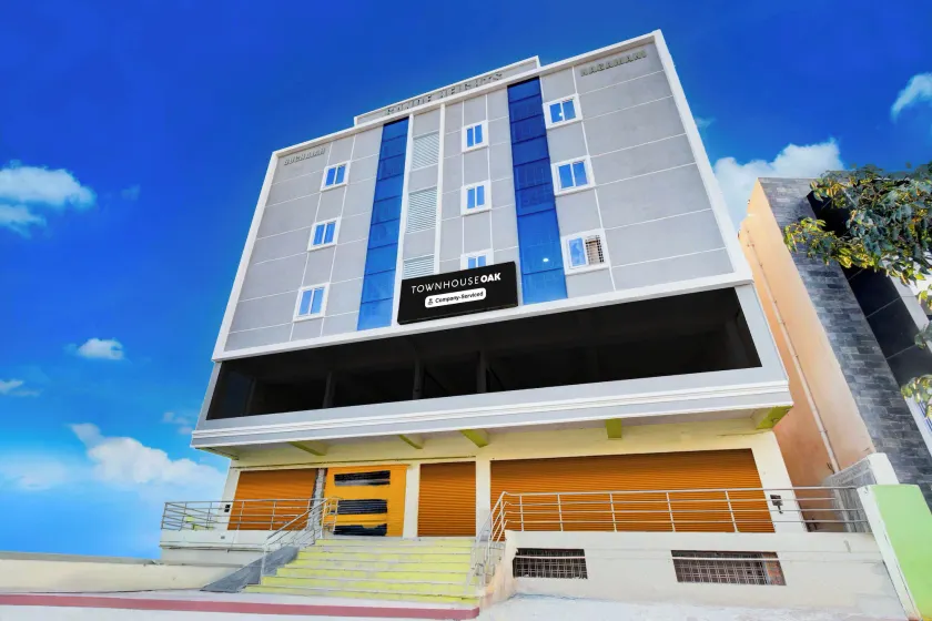 Townhouse Oak LB Nagar Metro Station - Image 1