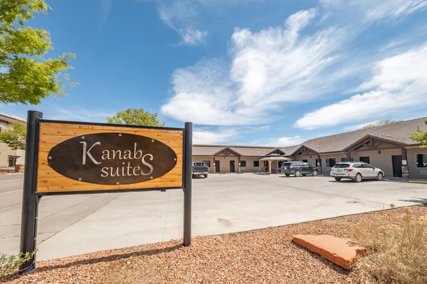 Kanab Suites - Image 1