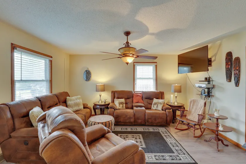 Near Parks, History & Wineries! Lexington Home - Image 1