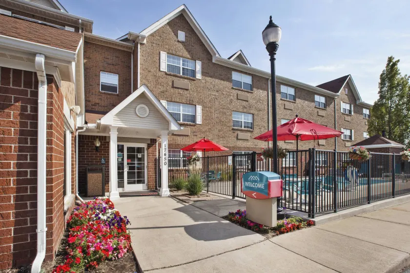TownePlace Suites by Marriott Detroit Livonia - Image 1