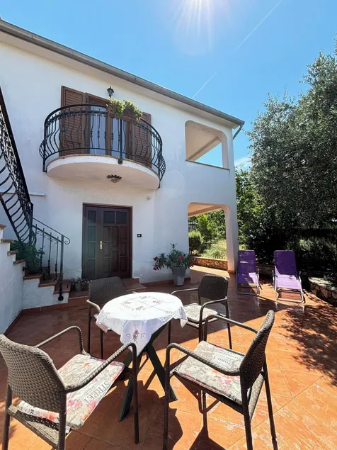 Apartment Viola - Image 1