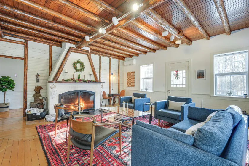 Charming Jaffrey Cottage w/ Mount Monadnock Views! - Image 1