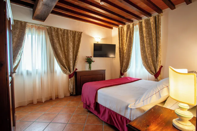 Hotel Torciano Vecchio Asilo - Image 1
