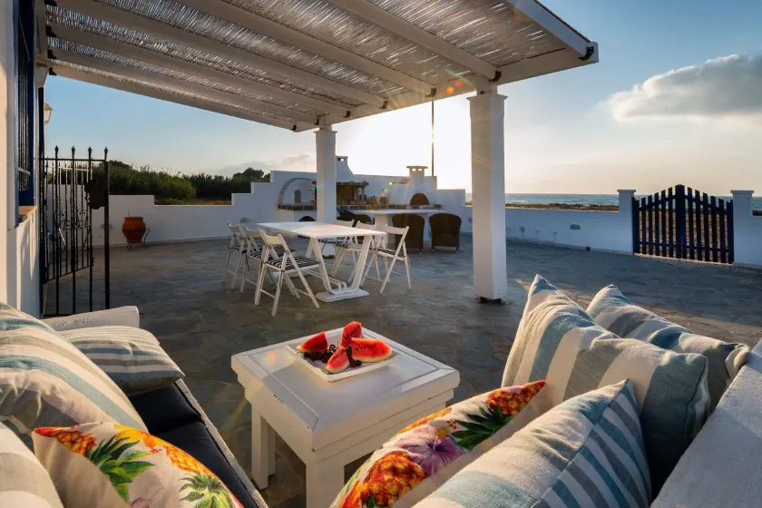 Nautilus Beach House - Image 1
