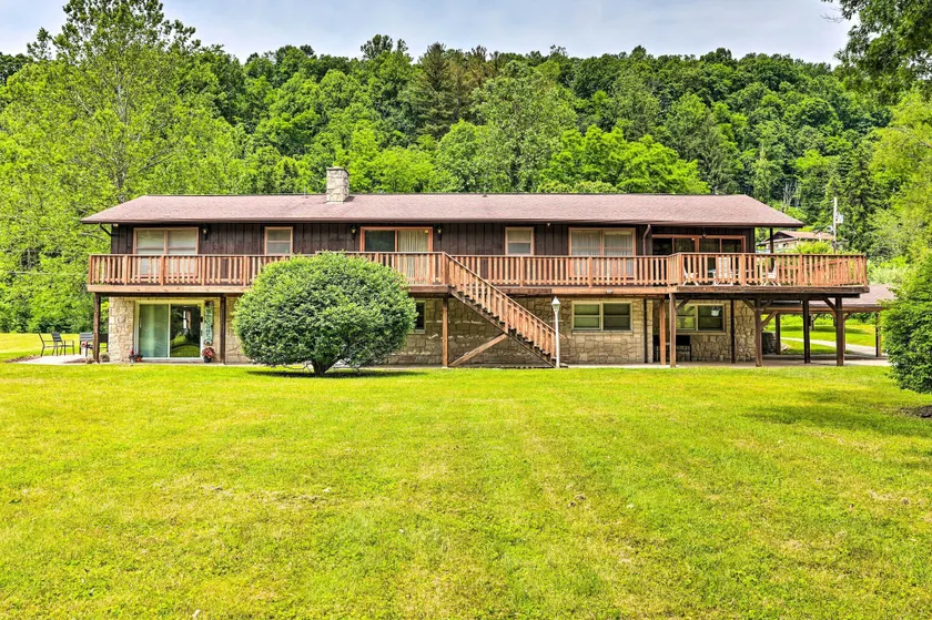 Richwood Respite Near Trout Fishing - Image 1