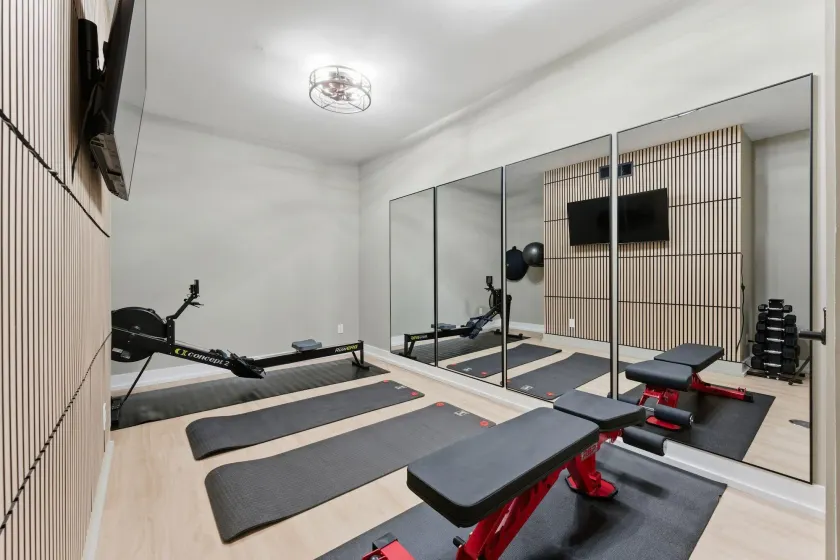 Salience Path w/Heated Pool & Game Room - Image 1