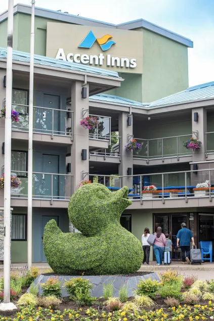 Accent Inns Victoria - Image 1