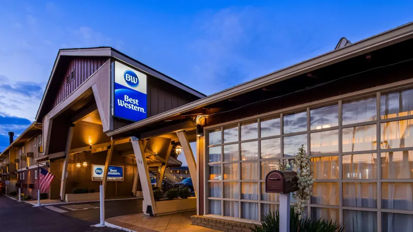 Best Western Garden Villa Inn - Image 1