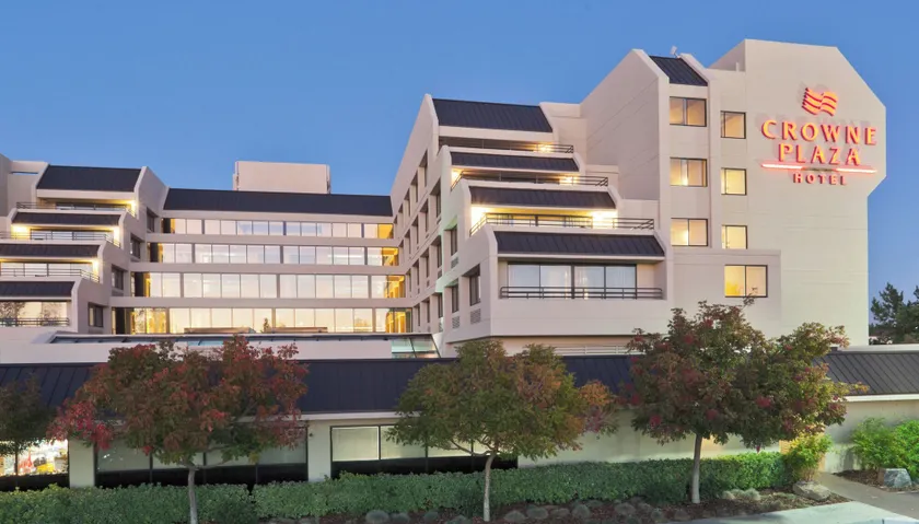 Crowne Plaza Hotel Foster City-San Mateo by IHG - Image 1