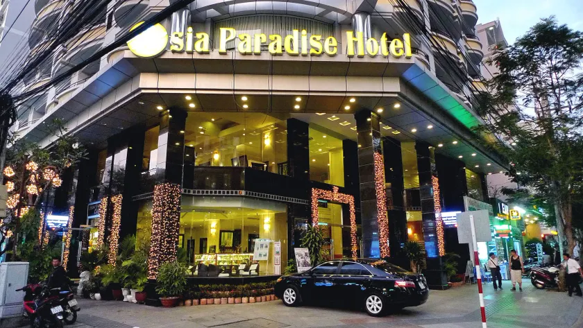 Asia Paradise Hotel - Image 1
