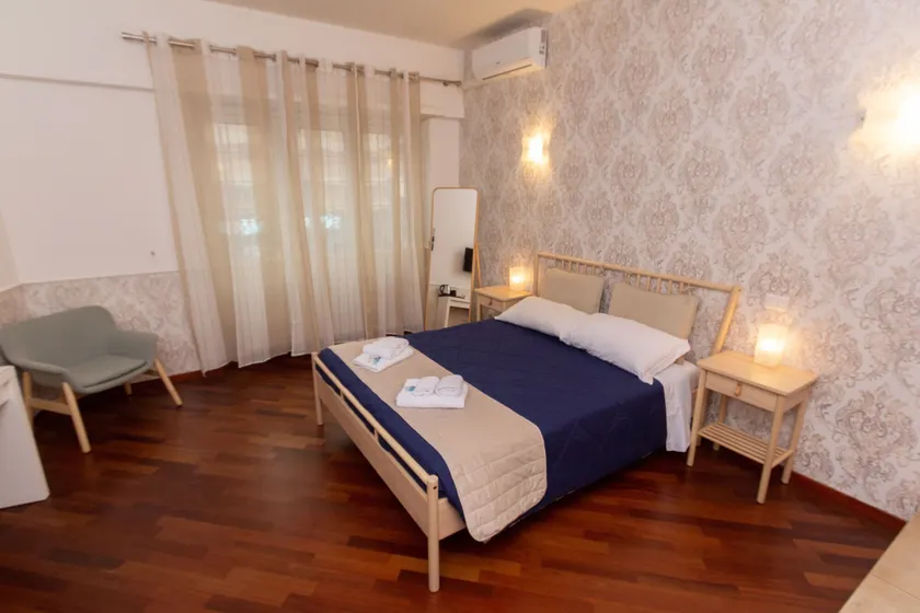 Aurelio Deluxe Rooms - Image 1