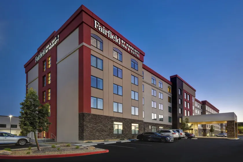 Fairfield Inn & Suites Las Vegas Airport South - Image 1