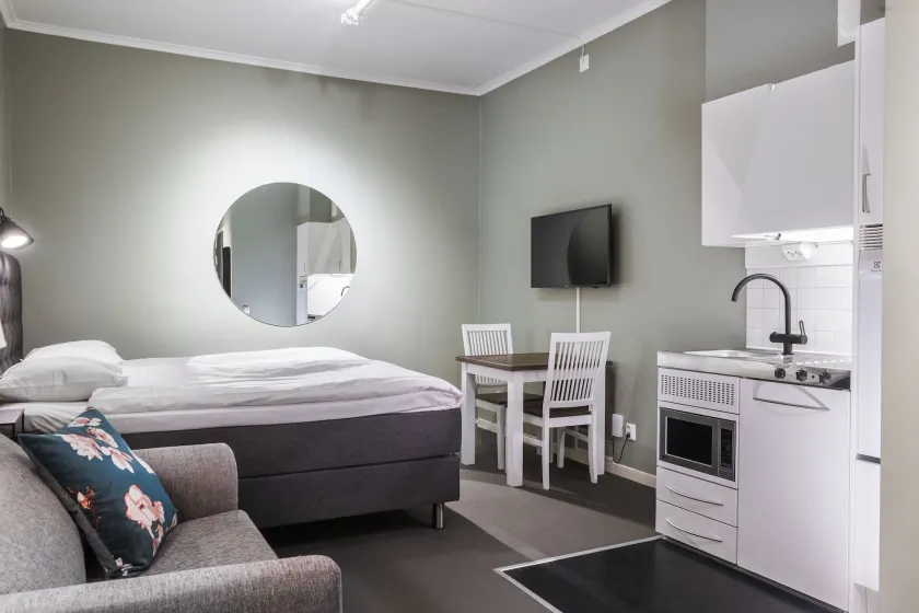 Niro Hotel Apartments - Image 1