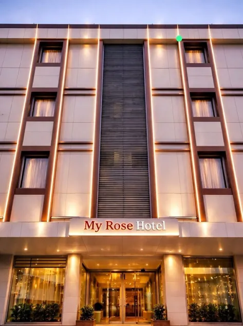 My Rose Hotel - Image 1