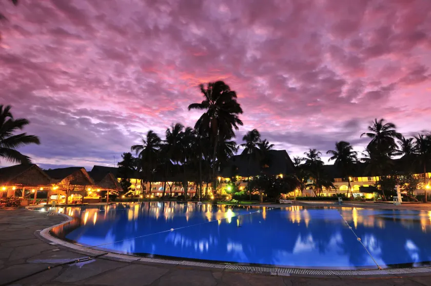 Reef Hotel Mombasa - Image 1