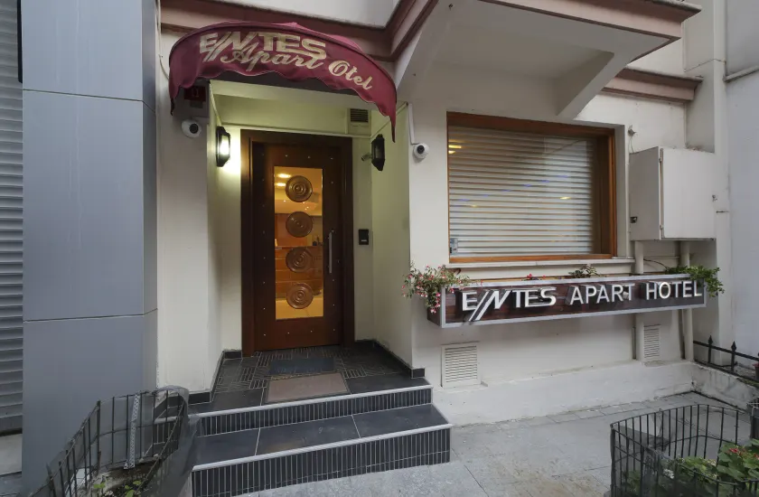 Entes Apart - Image 1
