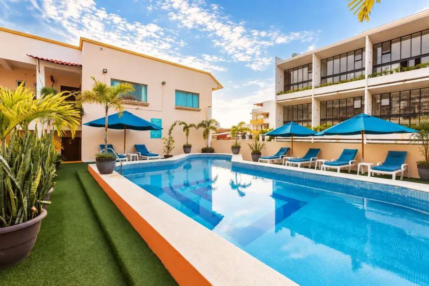 Hotel Pueblito Vallarta - Image 1