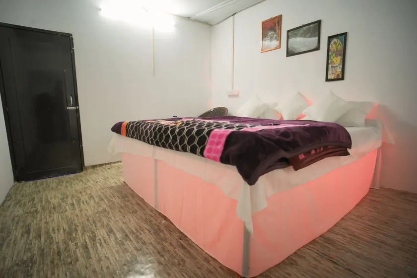 The Mahakumbh Vatika - Chambre