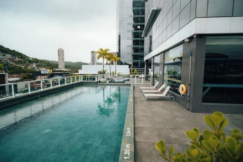 Hilton Garden Inn Itajai Praia Brava - Image 1