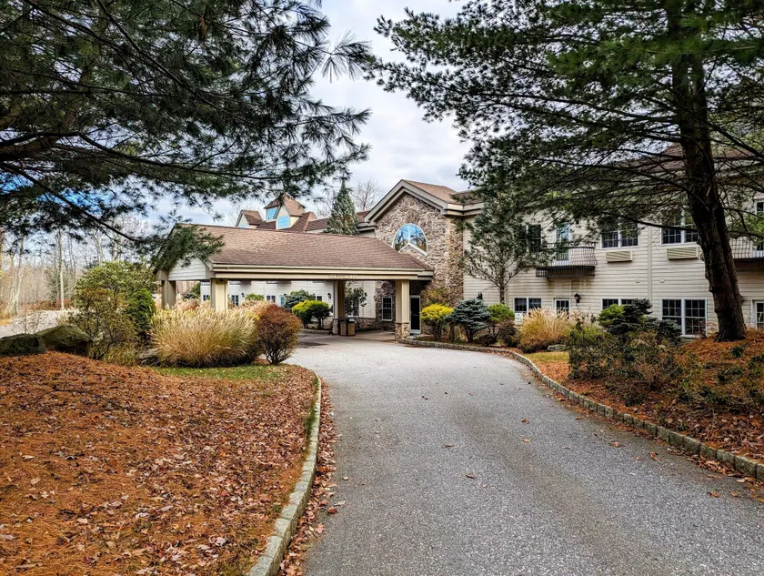 The Willowbrook Village at Lake Harmony, a Wyndham Hotel - Image 1