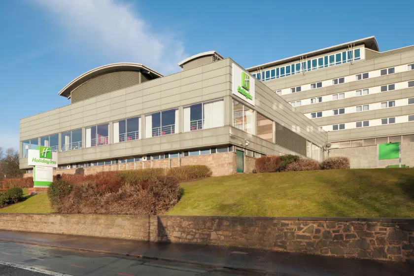 Holiday Inn Edinburgh Zoo by IHG - Image 1
