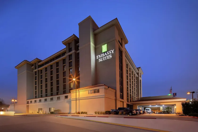 Embassy Suites by Hilton Dallas Park Central Area - Image 1