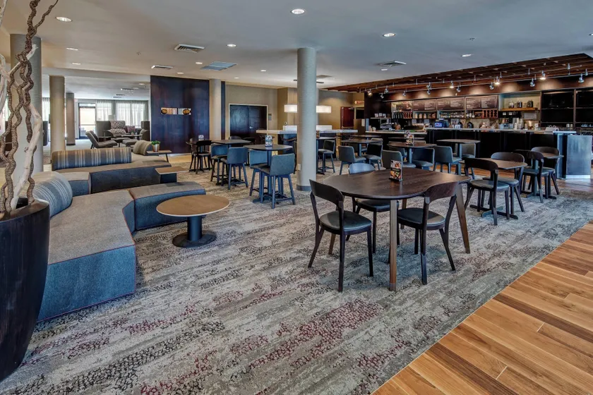 Courtyard by Marriott Troy - Image 1