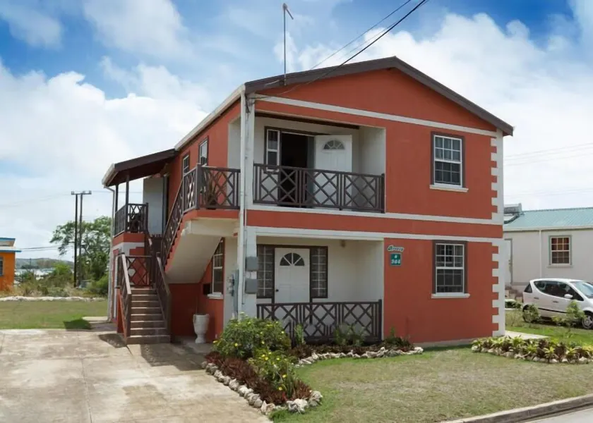 Breezy Apts - Image 1