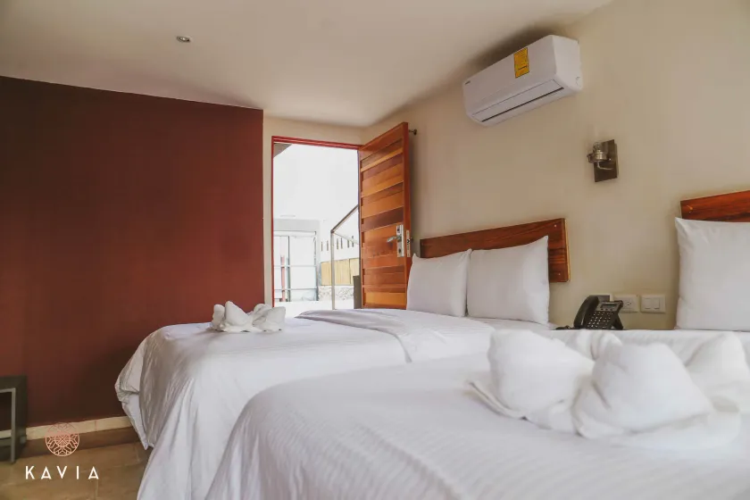 Hotel Urban - Image 1