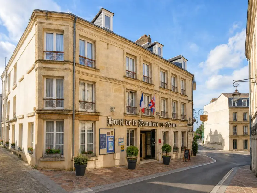 Hôtel De La Banniere De France - Image 1