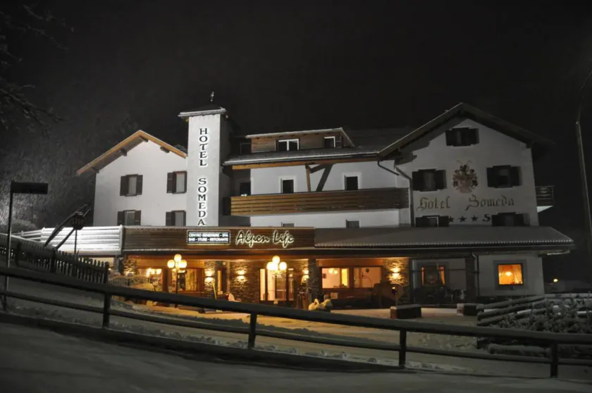 Alpen Family Hotel Someda - Image 1