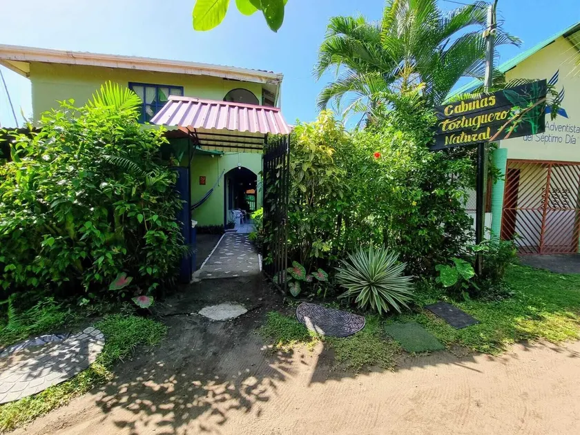 Cabinas Tortuguero Natural - Image 1