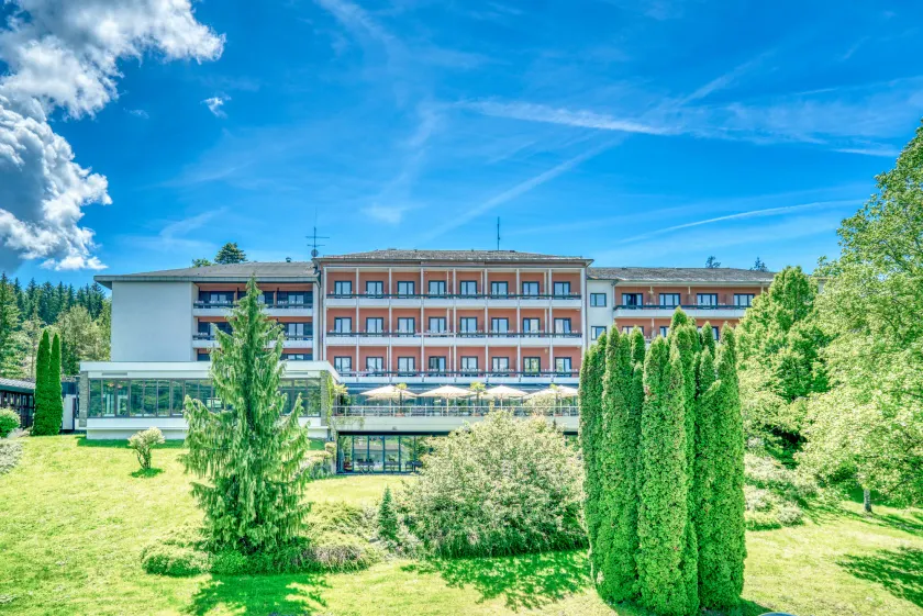 Hotel Parks - Image 1