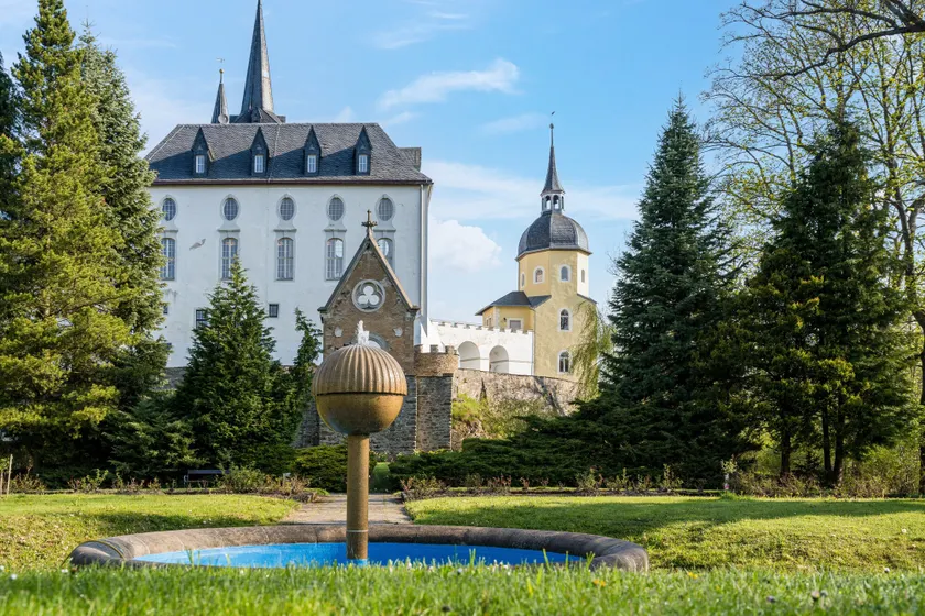 Schloss Purschenstein - Image 1