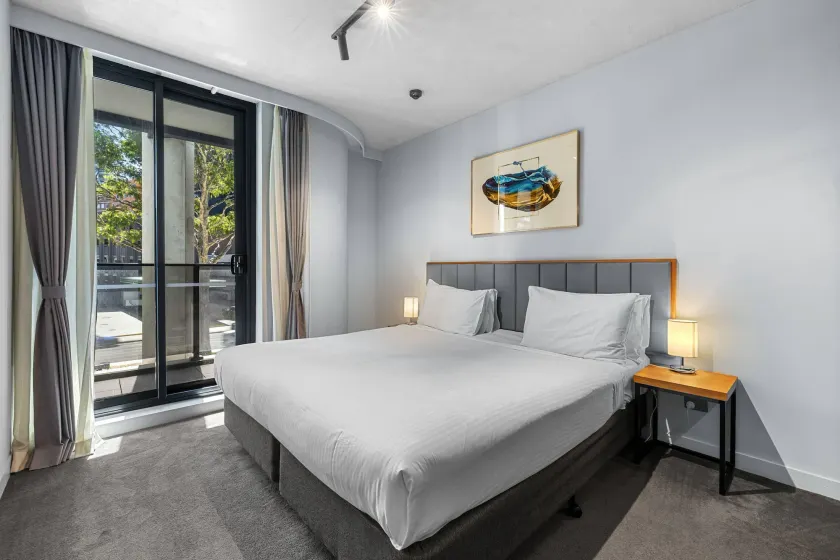 Clarion Apartments South Melbourne - Image 1