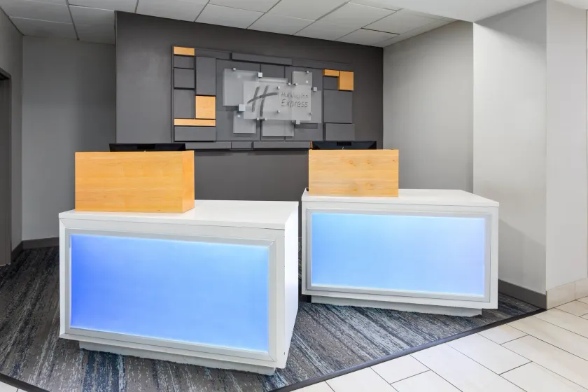Holiday Inn Express - New Albany - Rezeption
