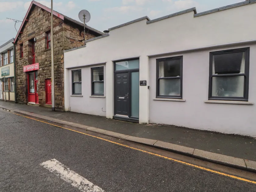 20 Lorton Street - Image 1