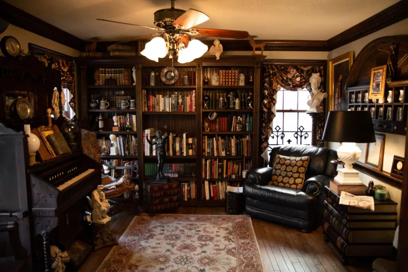 Williamsburg Sampler B & B - Image 1